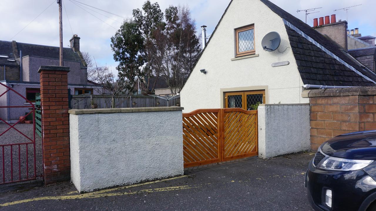 Cherrytree Cottage Inverness Luaran gambar